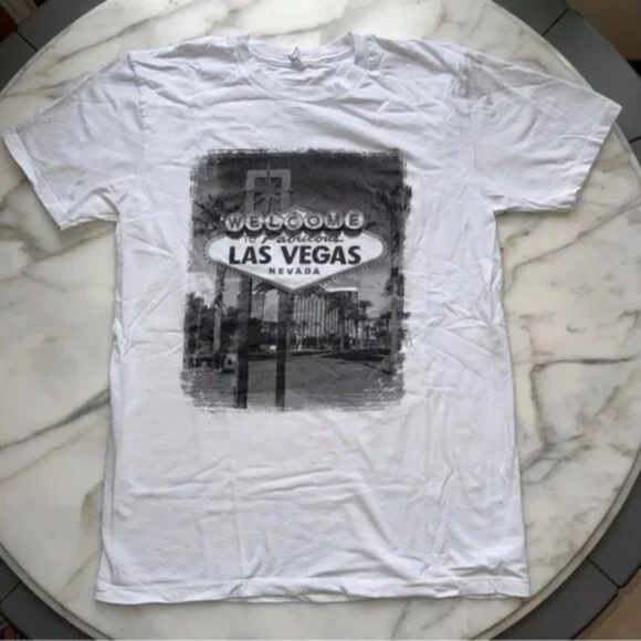 Unisex Welcome to Los Vegas Graphic Tee - Picture 2 of 5